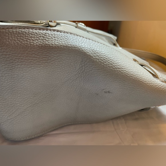 Gray tote bag with tassels - Picture 6 of 9